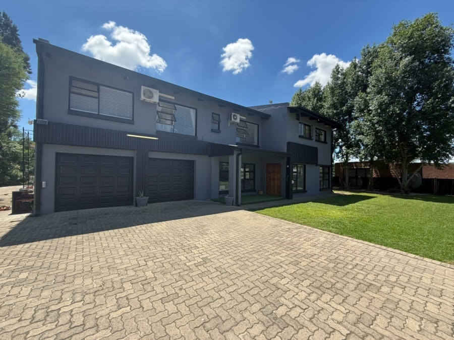 4 Bedroom Property for Sale in Roodewal Free State